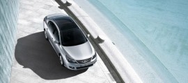 la renault latitude vue du dessus
