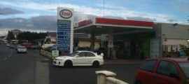 station carburant esso en irlande voitures