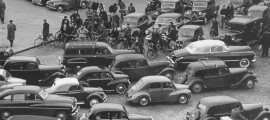 Un embouteillage à Paris durant une grève en 1951
