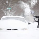 deblayage neige voiture deblayage neige voiture 150x150 Chicago sous lune des plus grosses tempêtes de neige de son histoire