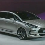 Un sentiment de solidité et de robustesse, voici ce qui se dégage du design de la nouvelle Citroën DS5