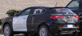 l'alfa suv en vue 3/4 arriere