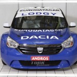Photos du futur monospace Dacia qui s’appellera Lodgy la face avant du dacia lodgy du trophee andros