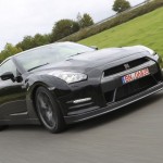 nissan gtr 2012 course nissan gtr 2012 course 150x150 La Nissan GTR édition 2012 gagne 20 chevaux supplémentaires
