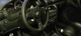 reconstruction d'un poste de pilotage de voiture pour jouer chez soi