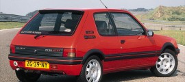 l'arriere restyle de la 205 gti