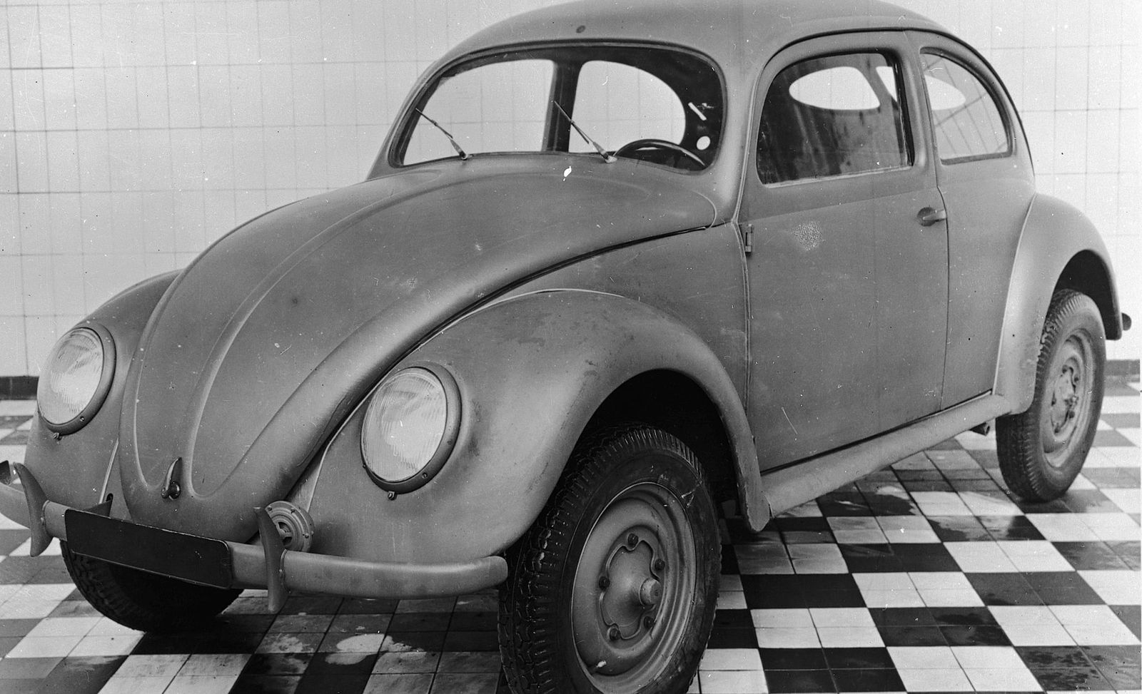 Modèle Réduit Volkswagen Coccinelle 1972 – échelle 1:24, Vert – Marque Edicola