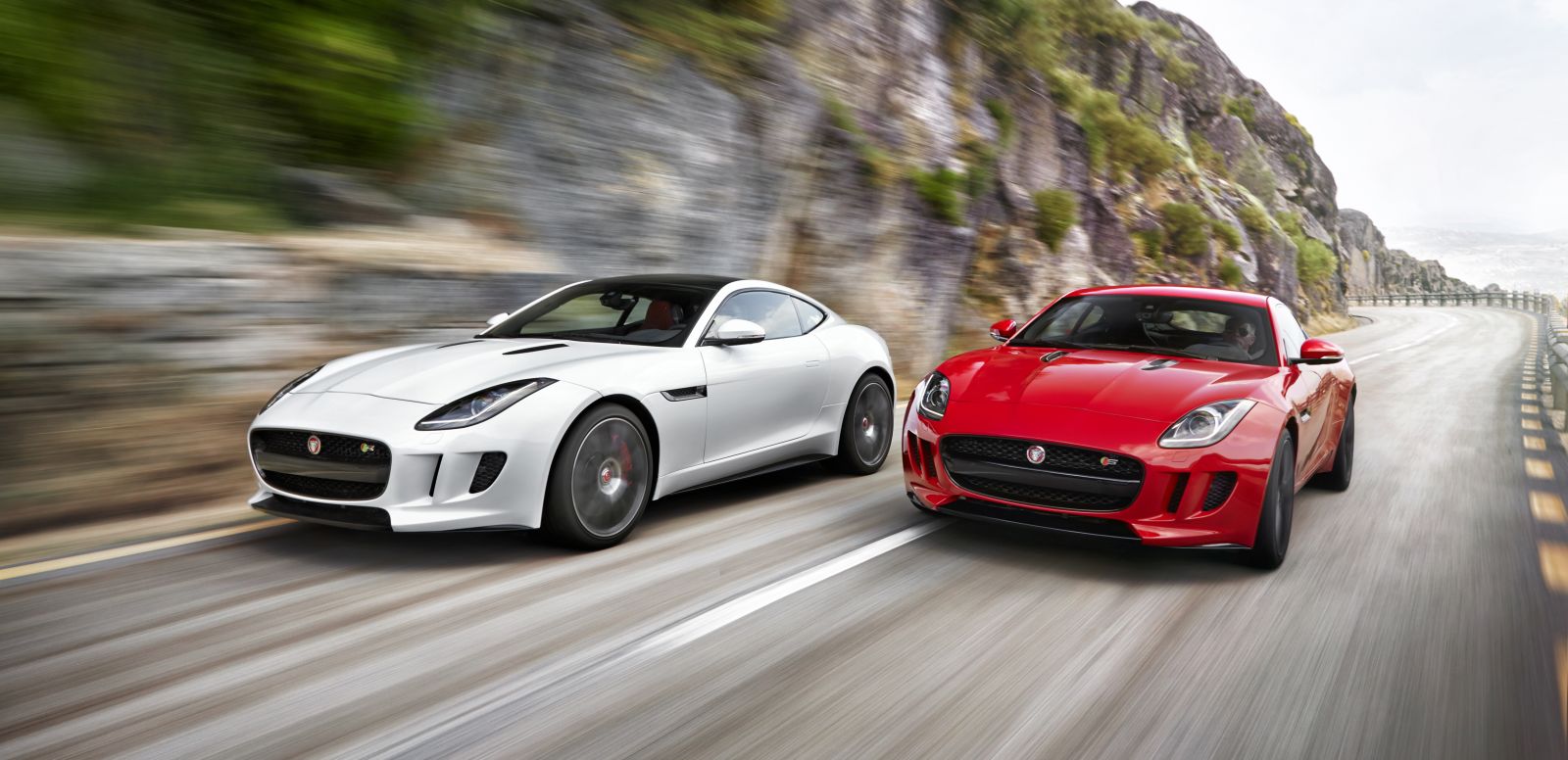 Jaguar F-Type Coupé : le félin le plus rapide de l&rsquo;histoire