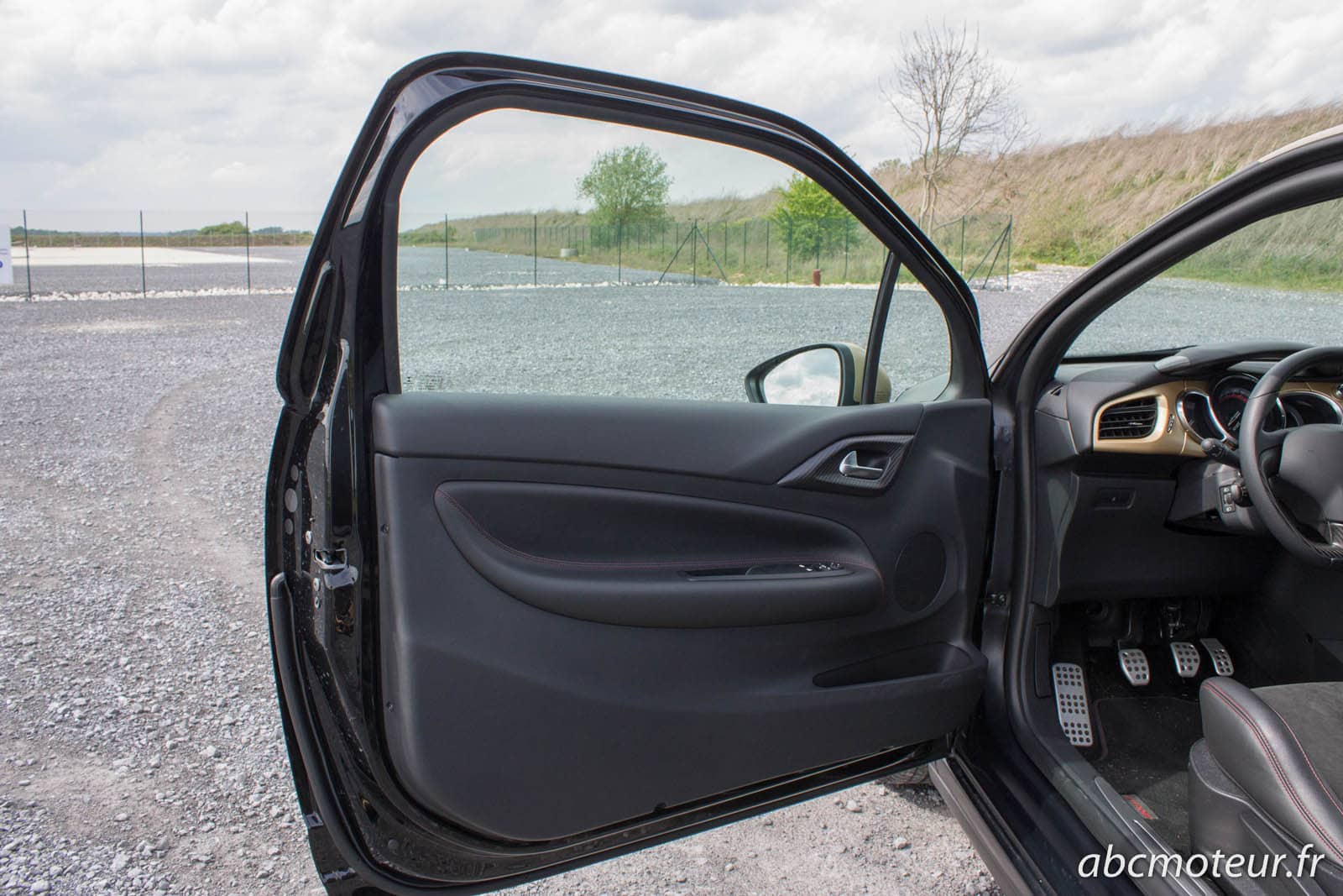 Essai Citroën DS3 Racing Gold Mat – 202 ch et du caractère