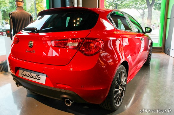 3-4 ar arriere Alfa Romeo Giulietta QV