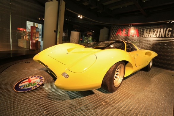 3-4 avant Alfa Romeo 33.2 Pininfarina