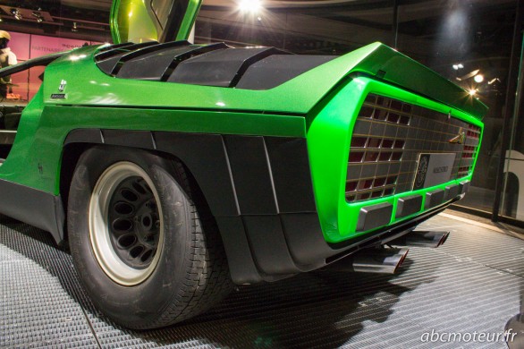 arriere Alfa Romeo Carabo