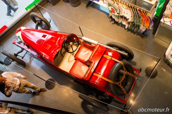 vue dessus Alfa Romeo RL TF