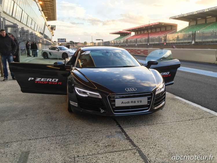 Audi R8 V8 P Zero Trofeo R