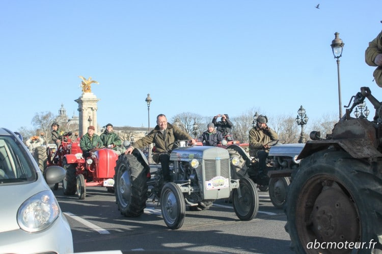 tracteurs Traversee Paris hivernale 2015