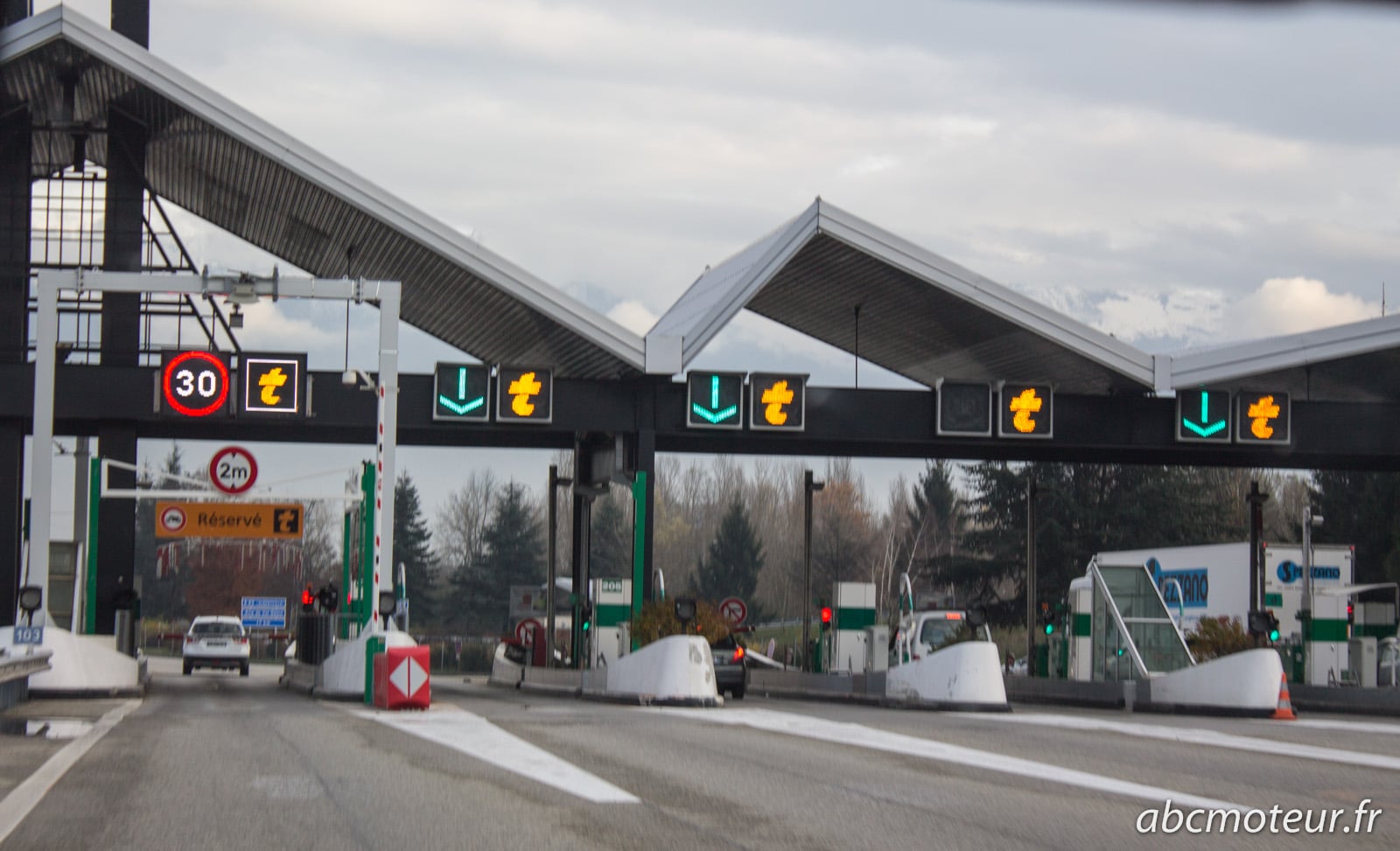 Février 2015 : principaux événements & nouveautés auto