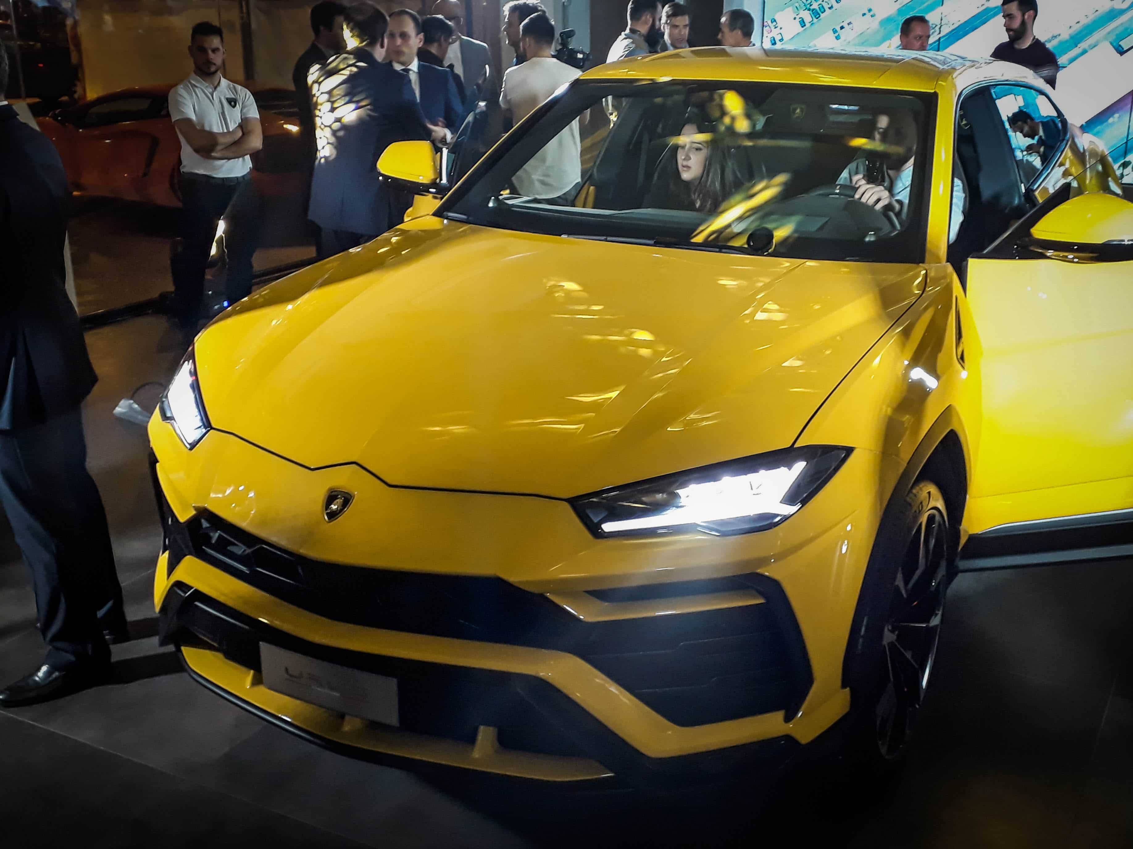 Lamborghini Urus face avant